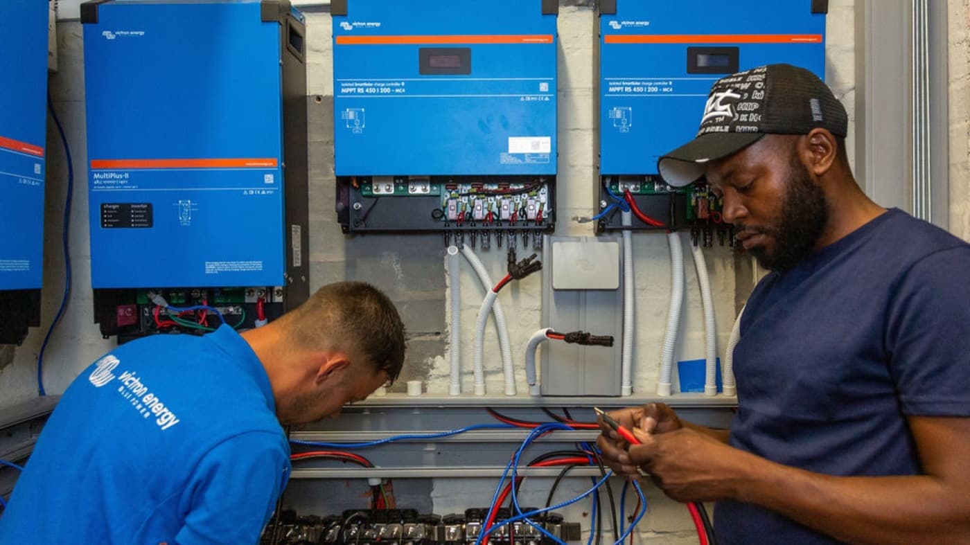 commissioning team at R-Labs