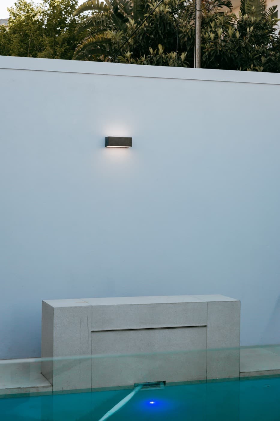 pool area lighting at Trafalgar Square