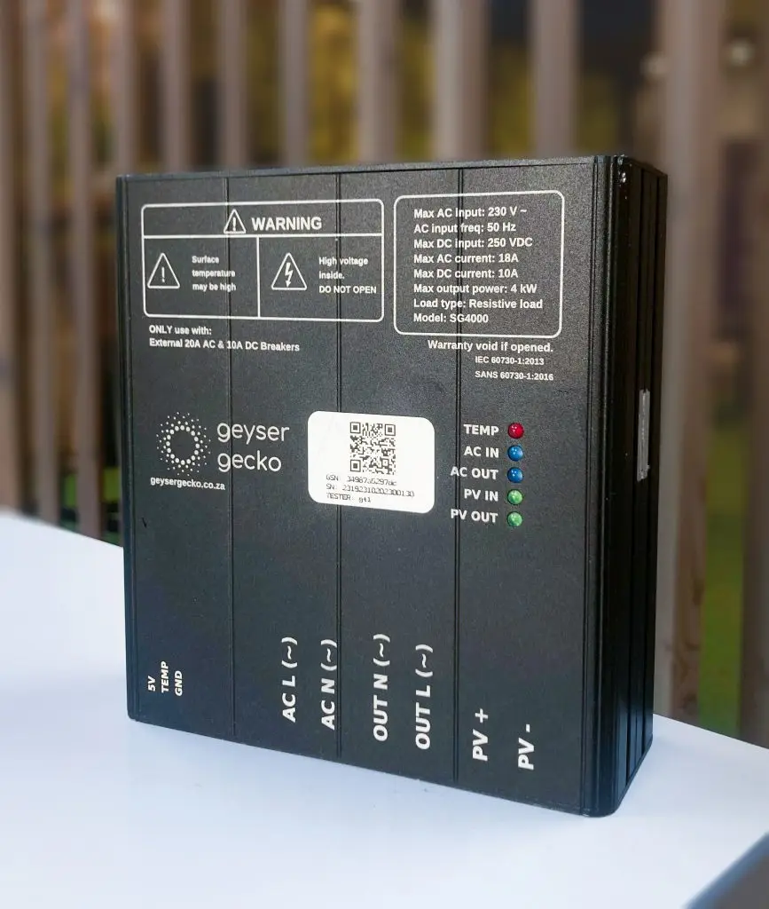 GeyserGecko solar water-heating controller